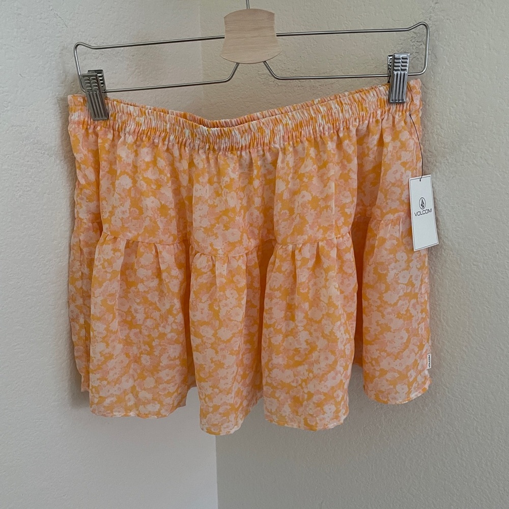 NWT VOLCOM So serious mini skirt floral lightweight size M yellow orange